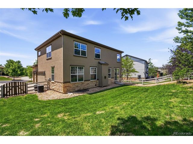 3385 Traver Dr, Broomfield, CO 80023