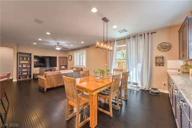 8836 Nolene Stream Street, Las Vegas, NV 89131