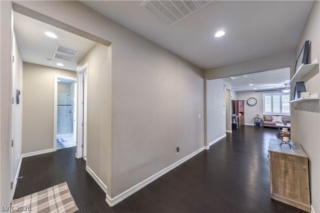 8836 Nolene Stream Street, Las Vegas, NV 89131