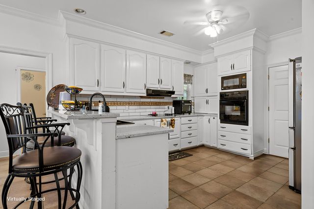 313 Rault Dr., Lumberton, MS 39455