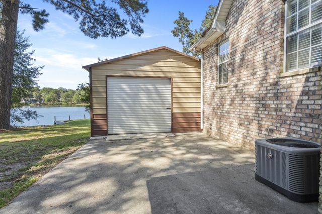 313 Rault Dr., Lumberton, MS 39455