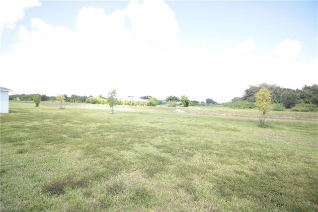 19619 Fairhill CT, Lehigh Acres, FL 33974