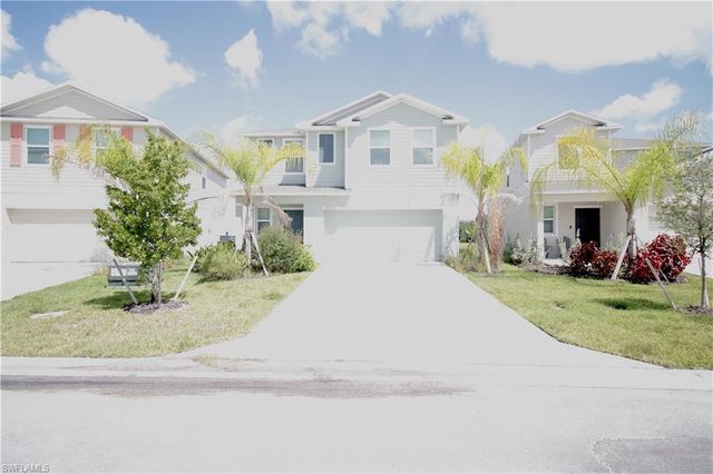 19619 Fairhill CT, Lehigh Acres, FL 33974