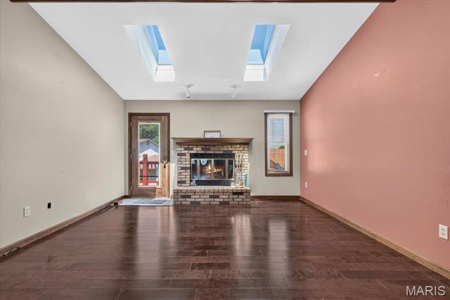 1160 Spencer Hill Drive, St Peters, MO 63376