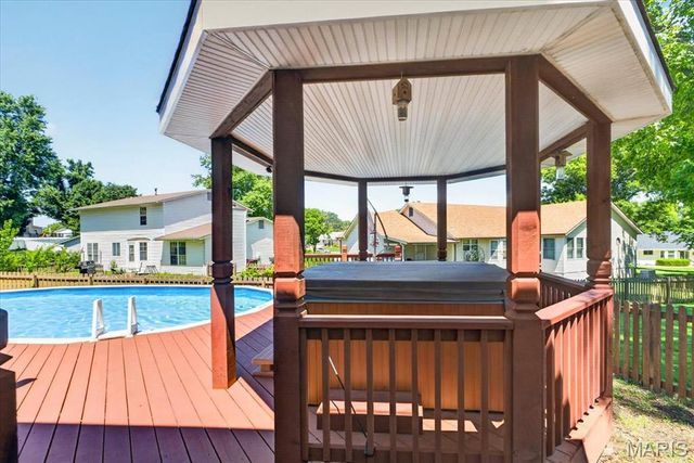 1160 Spencer Hill Drive, St Peters, MO 63376