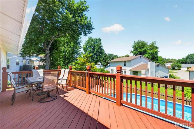 1160 Spencer Hill Drive, St Peters, MO 63376