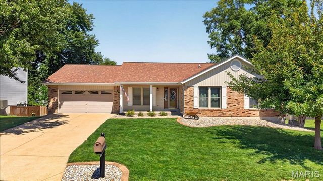 1160 Spencer Hill Drive, St Peters, MO 63376