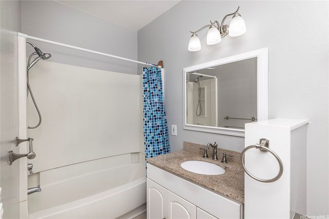 91-649 Puamaeole Street 31D, Ewa Beach, HI 96706