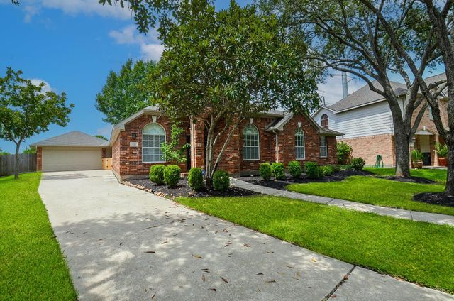 1430 Sunclair Park Lane, Sugar Land, TX 77479