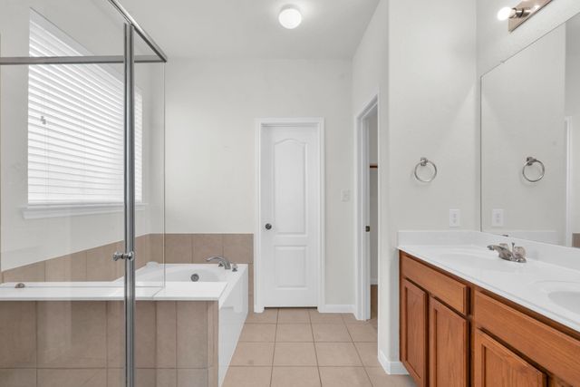 9978 Golden Field Lane, Brookshire, TX 77423
