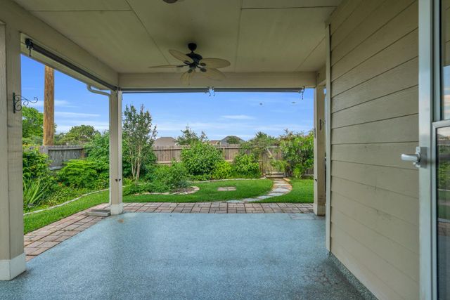 9978 Golden Field Lane, Brookshire, TX 77423