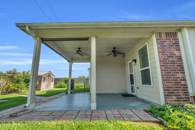 9978 Golden Field Lane, Brookshire, TX 77423