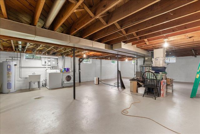 606 N Cedar STREET, Horicon, WI 53032