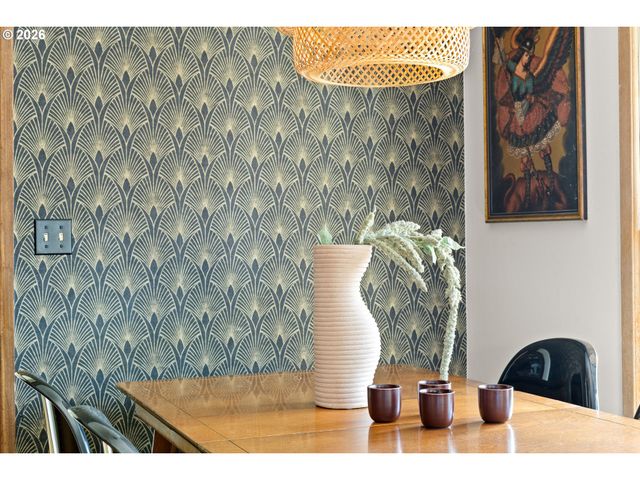 9236 N KIMBALL Ave, Portland, OR 97203