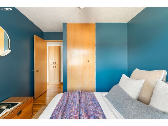 9236 N KIMBALL Ave, Portland, OR 97203