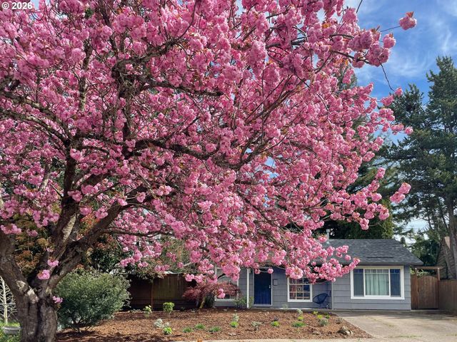 9236 N KIMBALL Ave, Portland, OR 97203