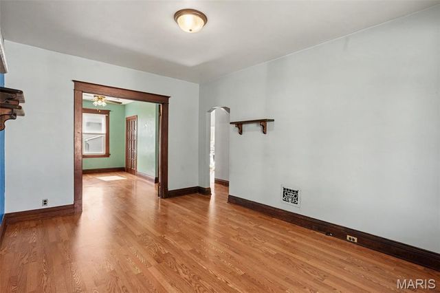 5234 Blow Street, St Louis, MO 63109