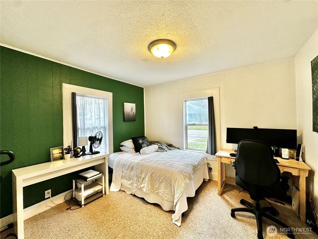 303 S Buckner Street, Centralia, WA 98531