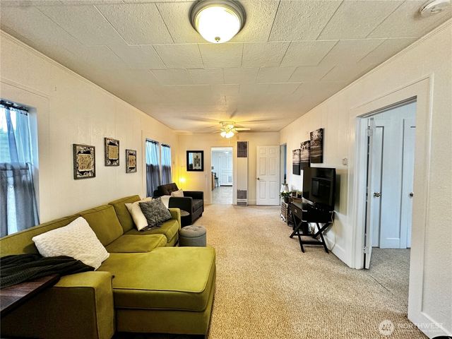 303 S Buckner Street, Centralia, WA 98531