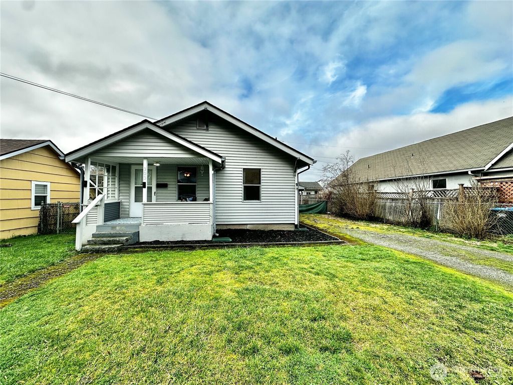 303 S Buckner Street, Centralia, WA 98531