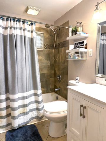 3125 STERRETTANIA Road, Erie, PA 16506