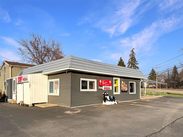 3125 STERRETTANIA Road, Erie, PA 16506