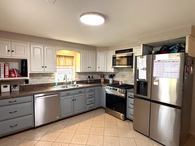 3125 STERRETTANIA Road, Erie, PA 16506