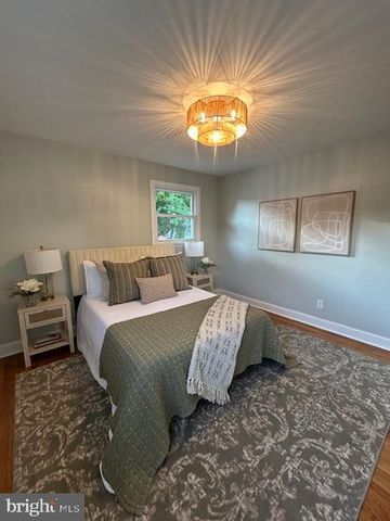 351 FAY ANN CT, Runnemede, NJ 08078