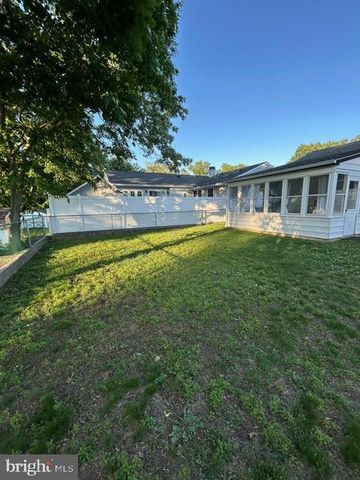 351 FAY ANN CT, Runnemede, NJ 08078