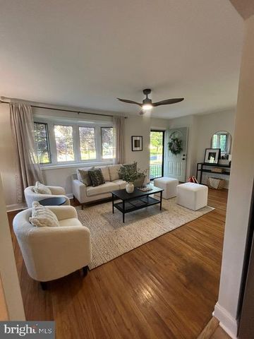 351 FAY ANN CT, Runnemede, NJ 08078