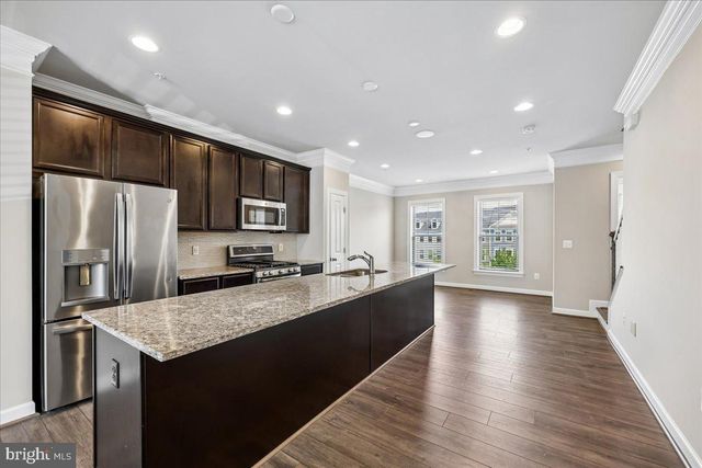 14319 POTOMAC HEIGHTS LN, Rockville, MD 20850