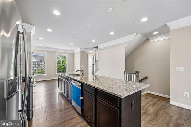 14319 POTOMAC HEIGHTS LN, Rockville, MD 20850