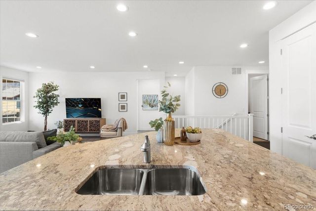 15926 Red Deer Drive, Morrison, CO 80465