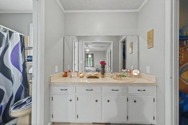 571 Hodges Drive, Orangeburg, SC 29118