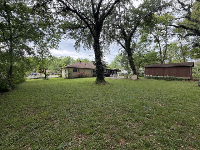 314 Pioneer Dr, Smyrna, TN 37167