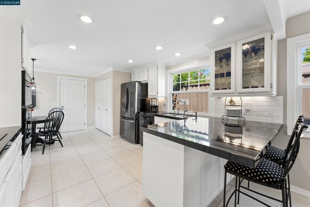1091 Harvest Cir, Pleasanton, CA 94566