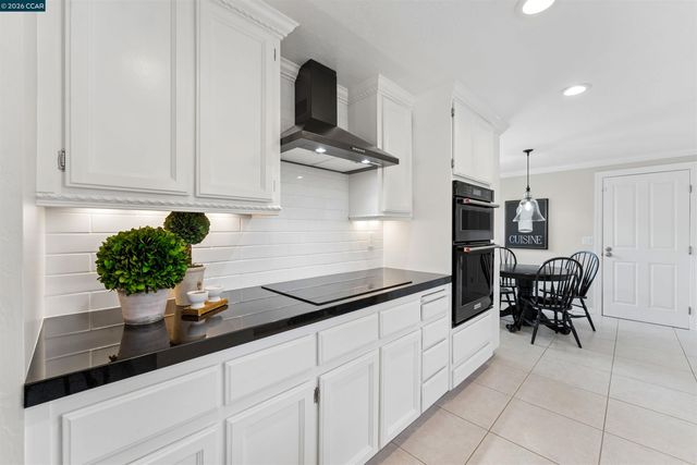 1091 Harvest Cir, Pleasanton, CA 94566