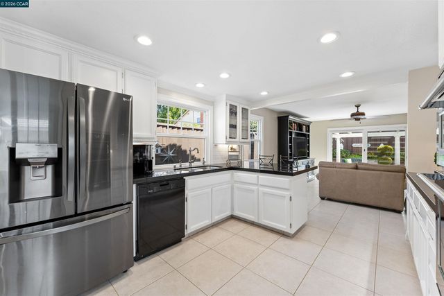 1091 Harvest Cir, Pleasanton, CA 94566