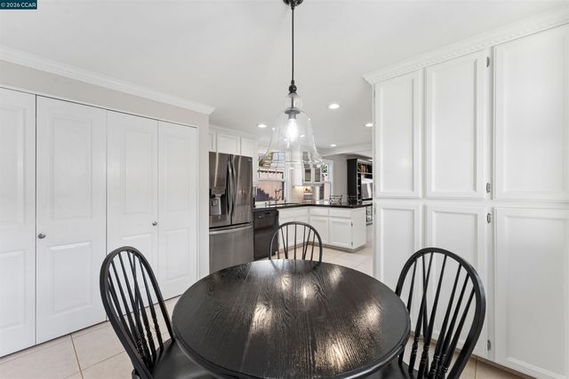 1091 Harvest Cir, Pleasanton, CA 94566