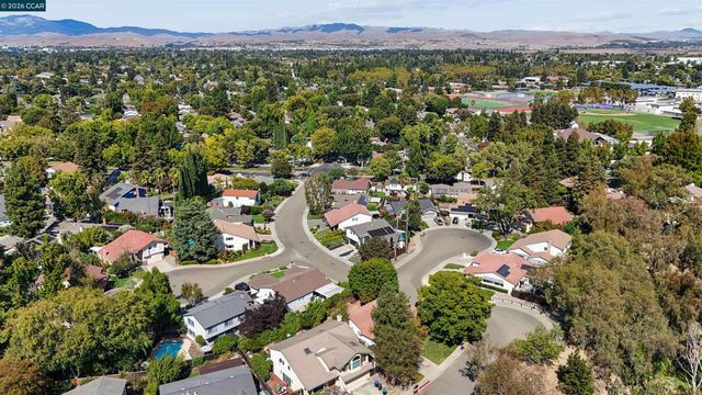 1091 Harvest Cir, Pleasanton, CA 94566