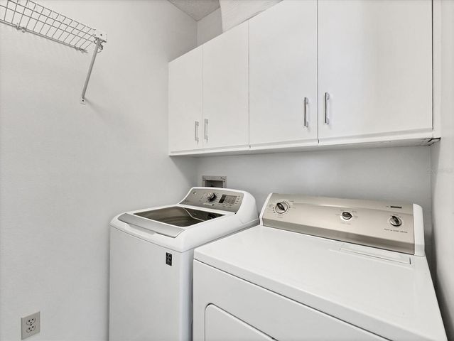 4050 PINEBROOK CIRCLE 9, Bradenton, FL 34209