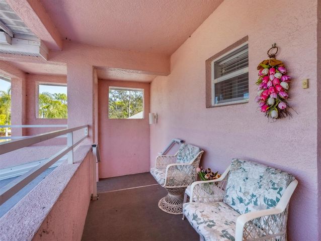 4050 PINEBROOK CIRCLE 9, Bradenton, FL 34209