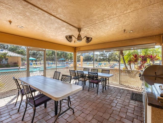 4050 PINEBROOK CIRCLE 9, Bradenton, FL 34209