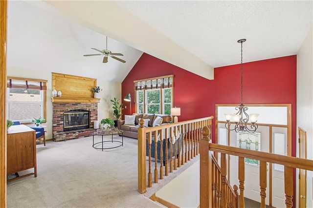110 NE Brookwood Place, Blue Springs, MO 64014