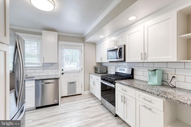 2905 ROBERN AVE, Parkville, MD 21234