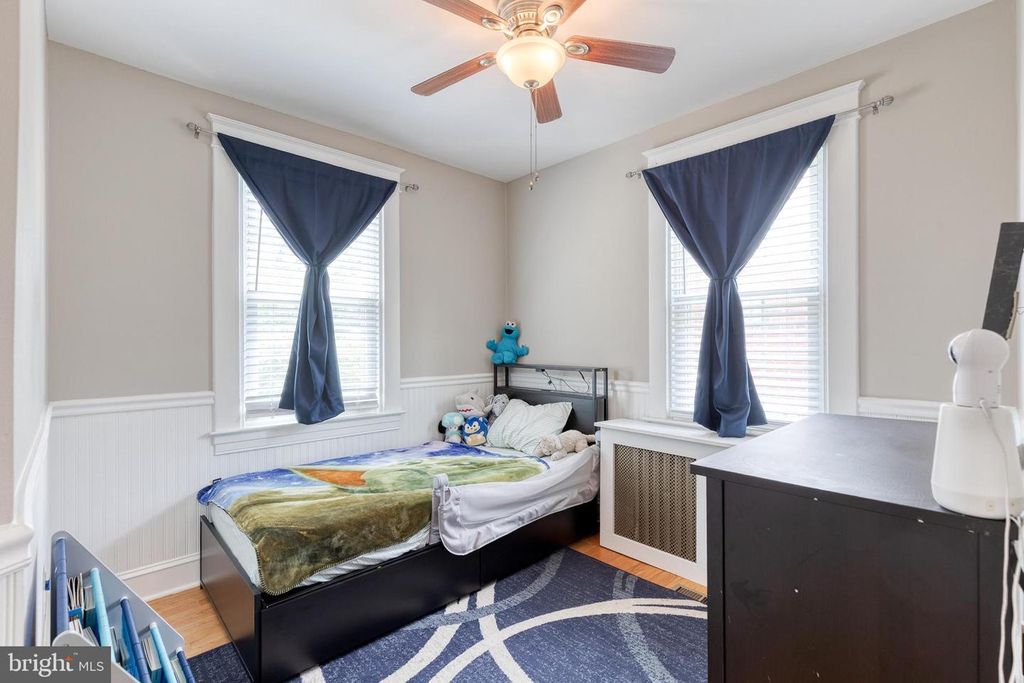 Image 23 of property listing at 2905 ROBERN AVE, Parkville, MD 21234