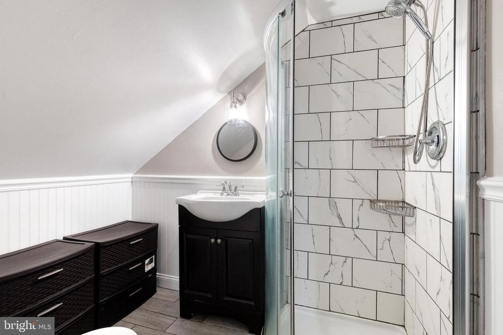 Image 30 of property listing at 2905 ROBERN AVE, Parkville, MD 21234