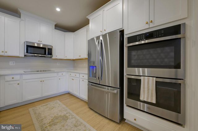 203-A PARK CENTRAL TER, Manassas Park, VA 20111