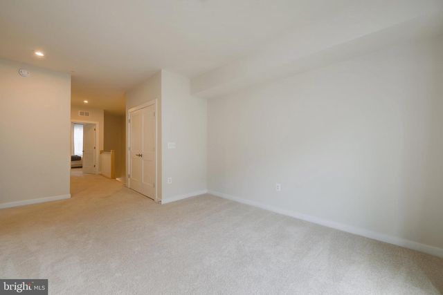 203-A PARK CENTRAL TER, Manassas Park, VA 20111