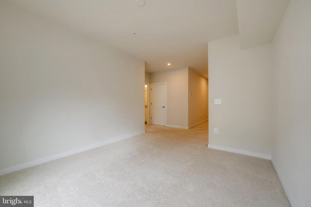 203-A PARK CENTRAL TER, Manassas Park, VA 20111